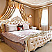 パリのホテルようなベッドルーム